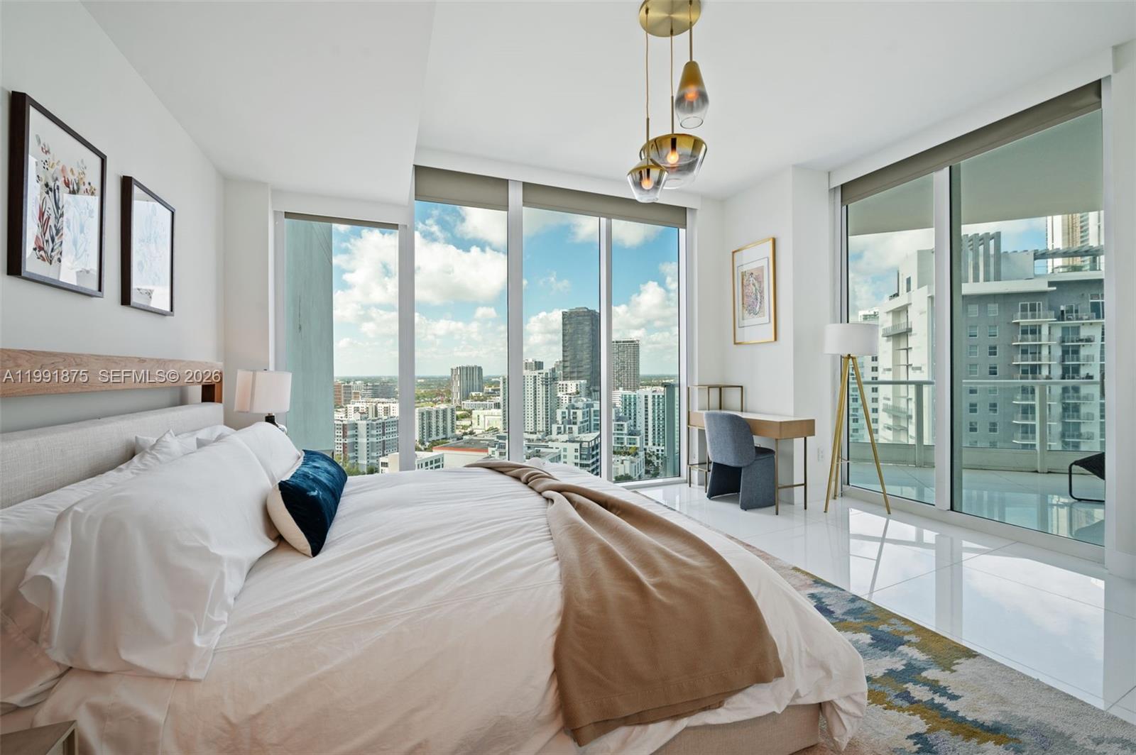 2020 N Bayshore Dr # 2502