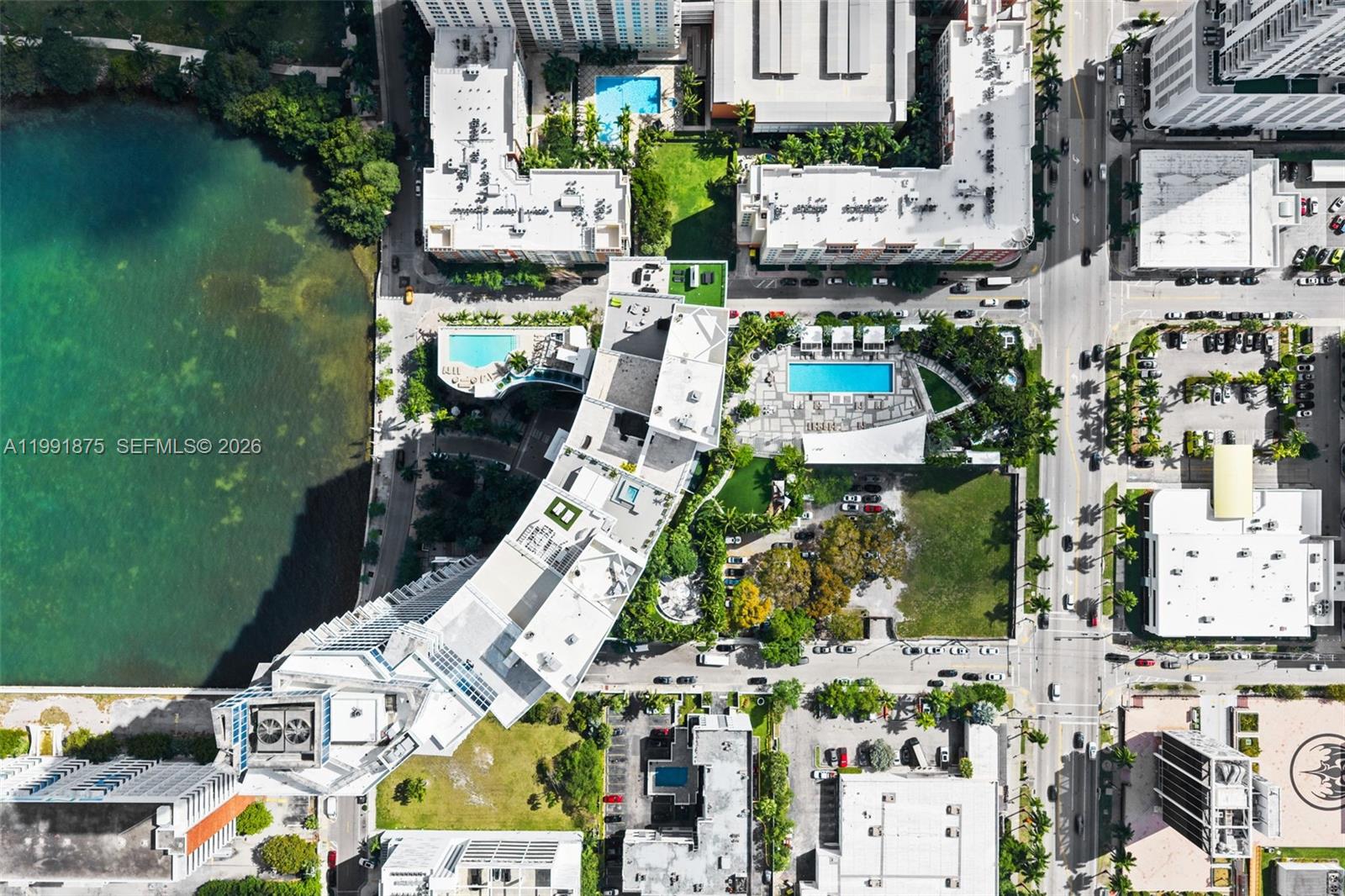 2020 N Bayshore Dr # 2502