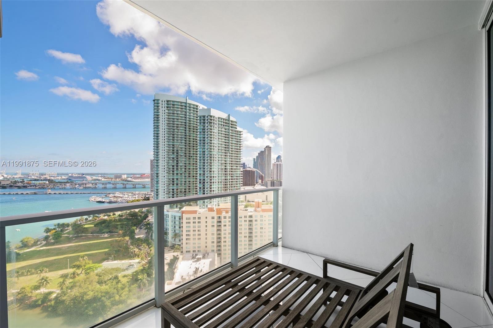 2020 N Bayshore Dr # 2502