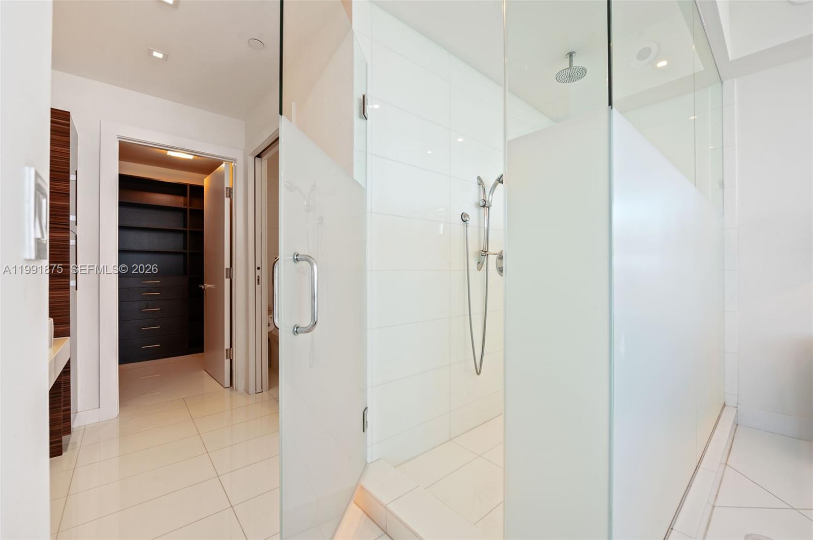 2020 N Bayshore Dr # 2502