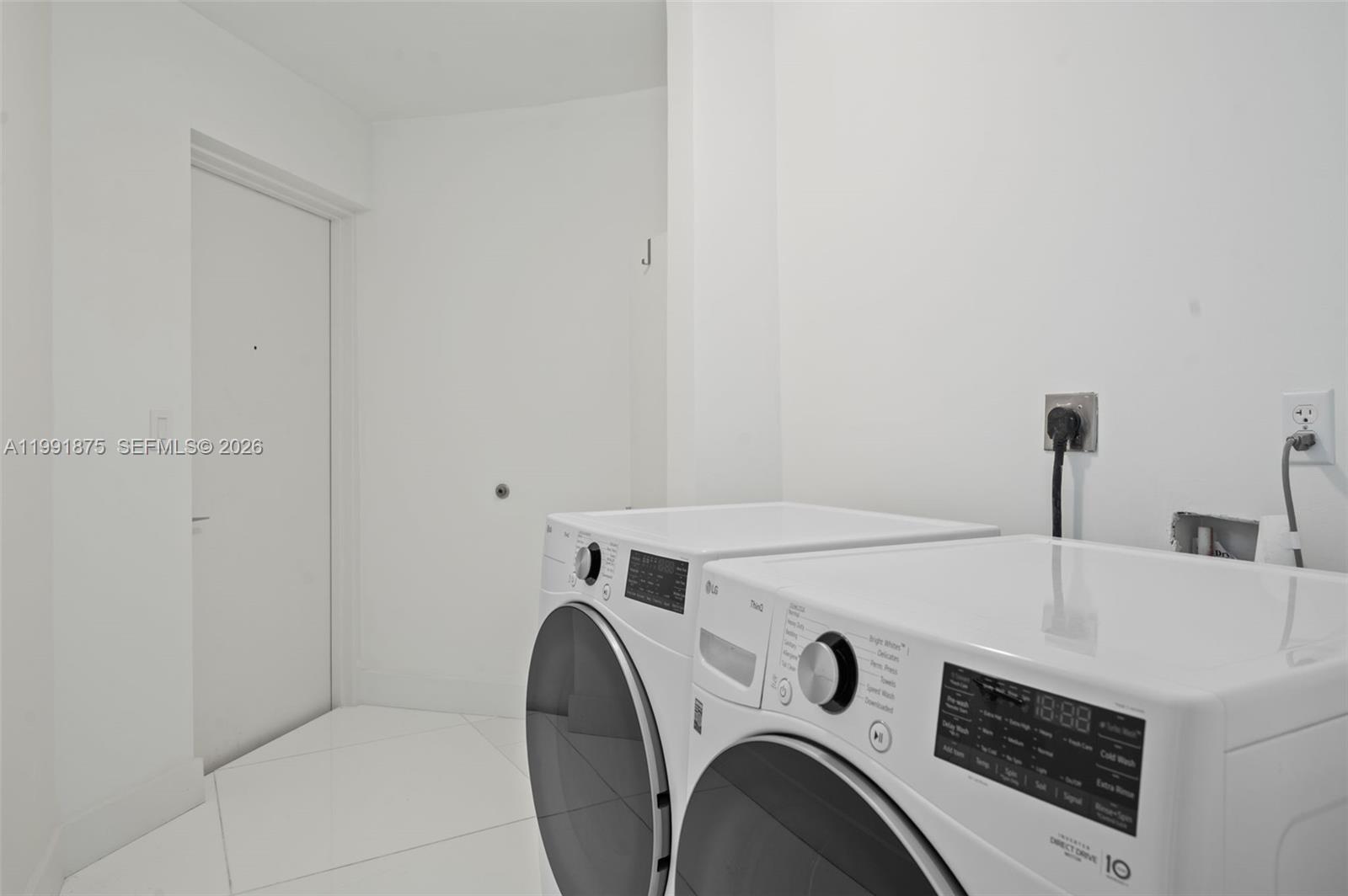 2020 N Bayshore Dr # 2502