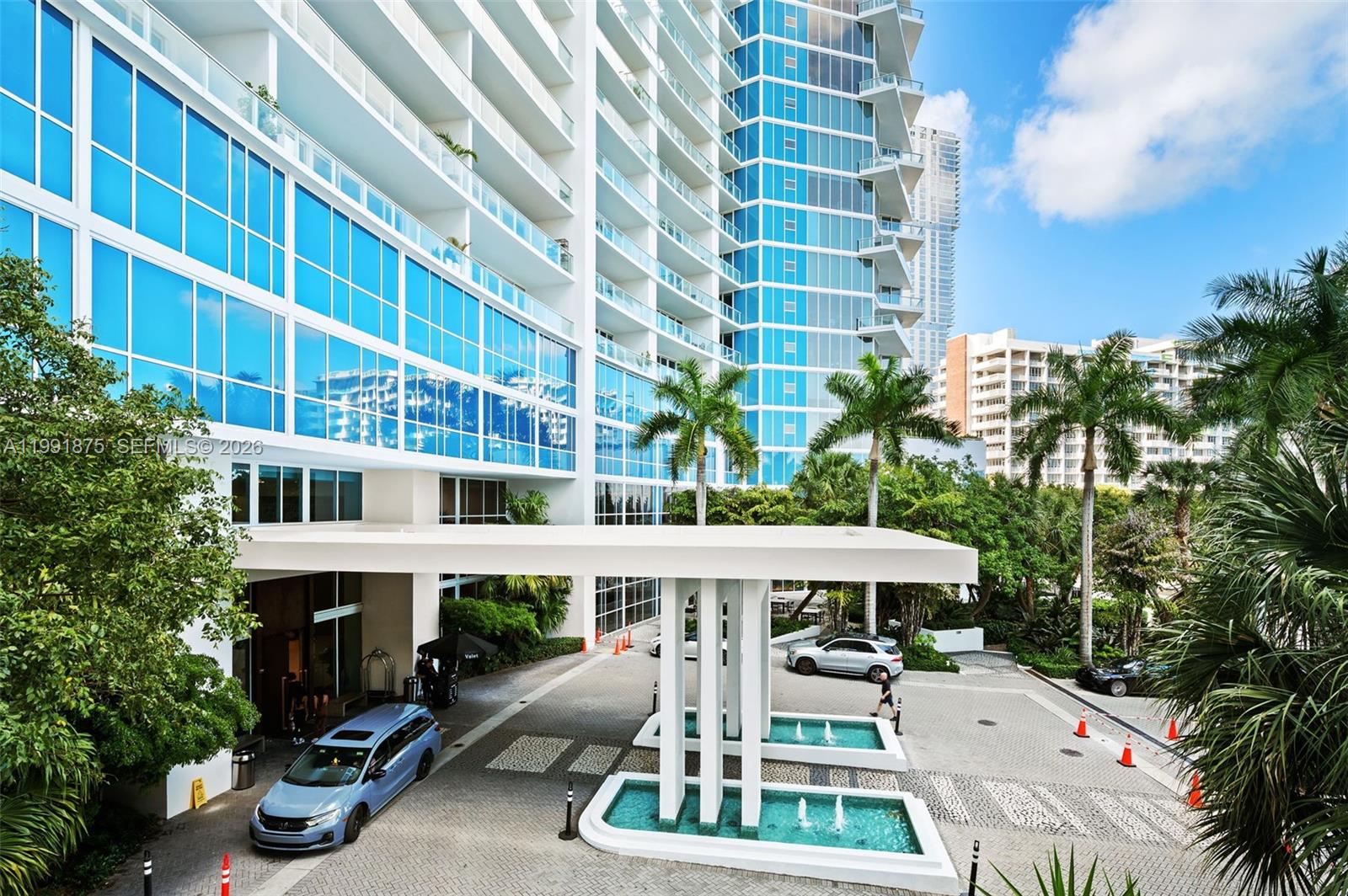 2020 N Bayshore Dr # 2502