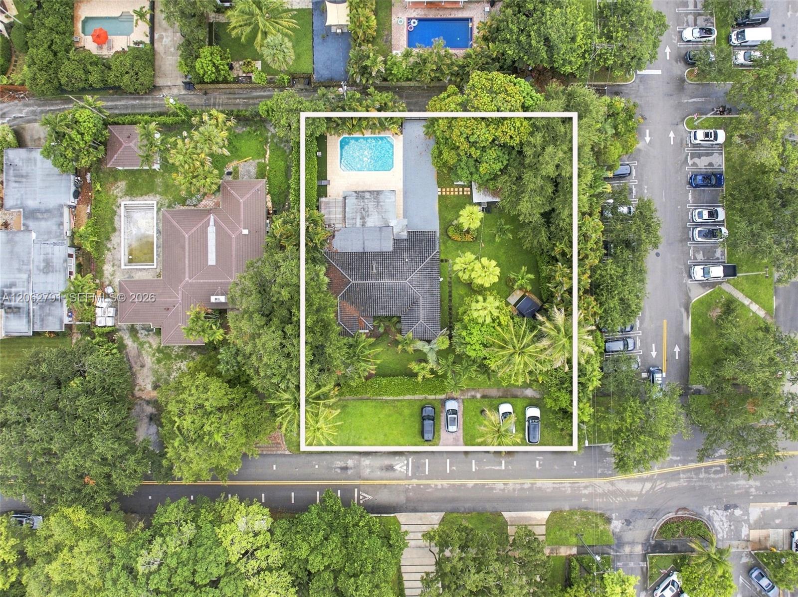 260 NE 95th St