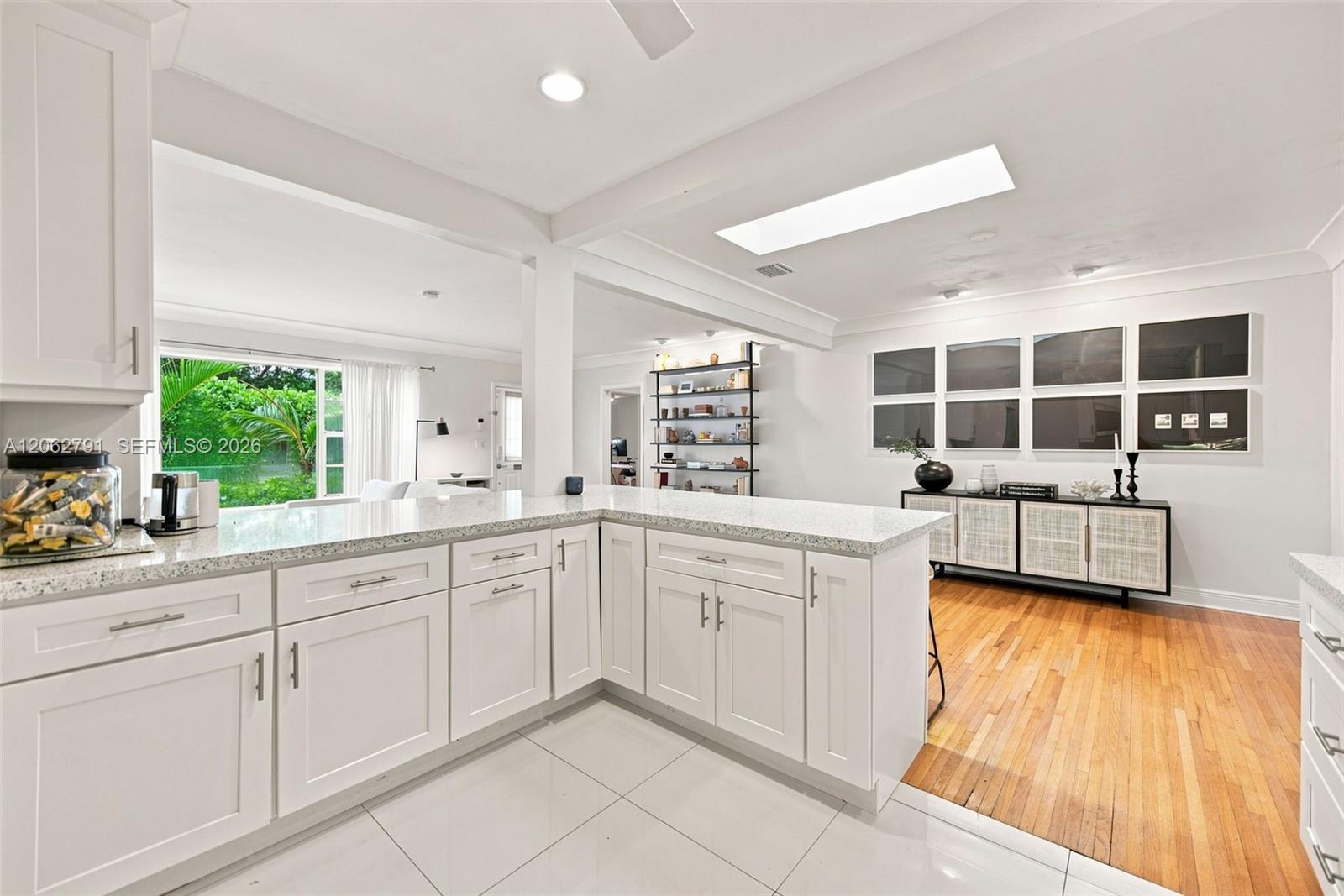 260 NE 95th St