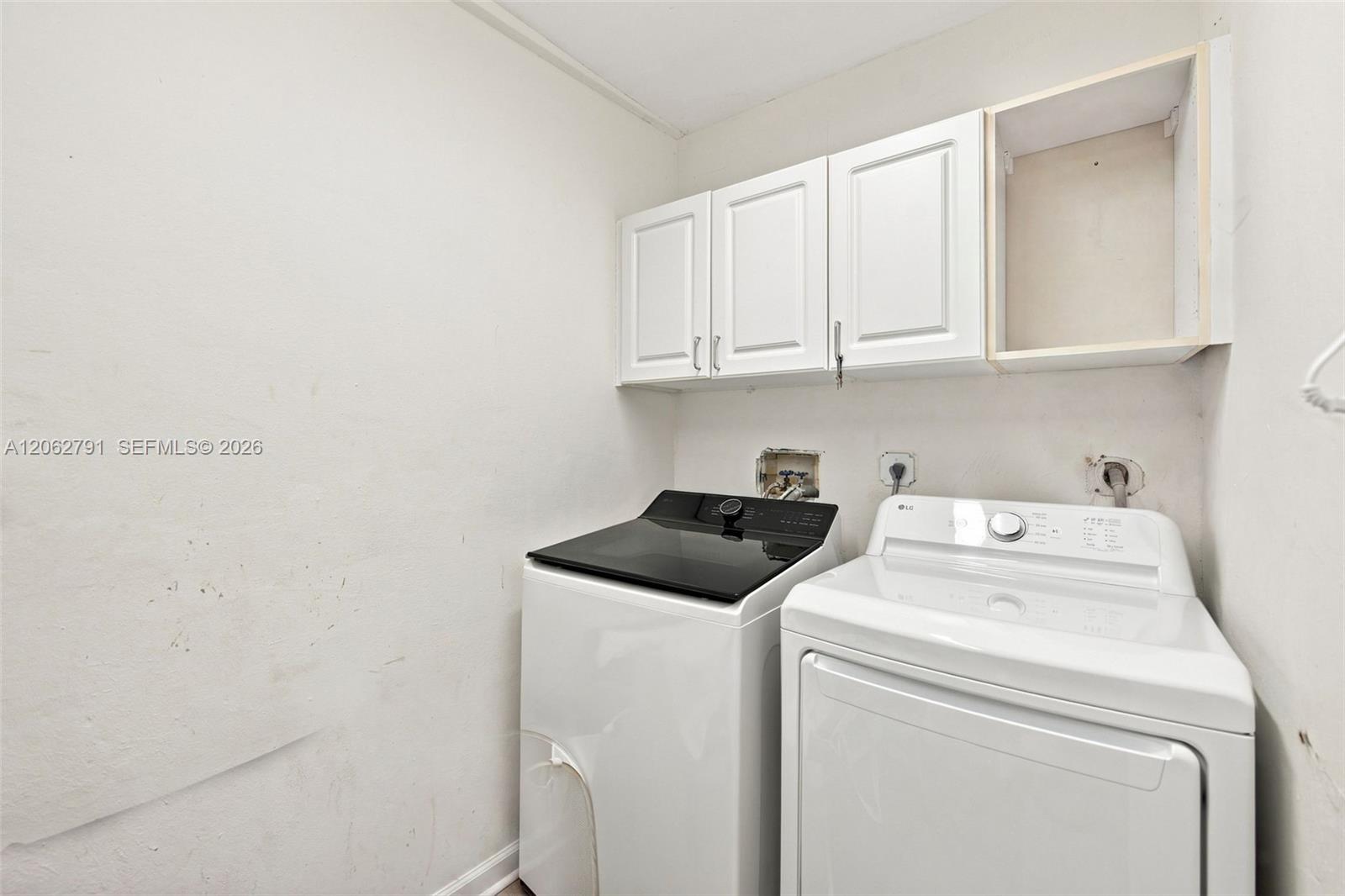 260 NE 95th St