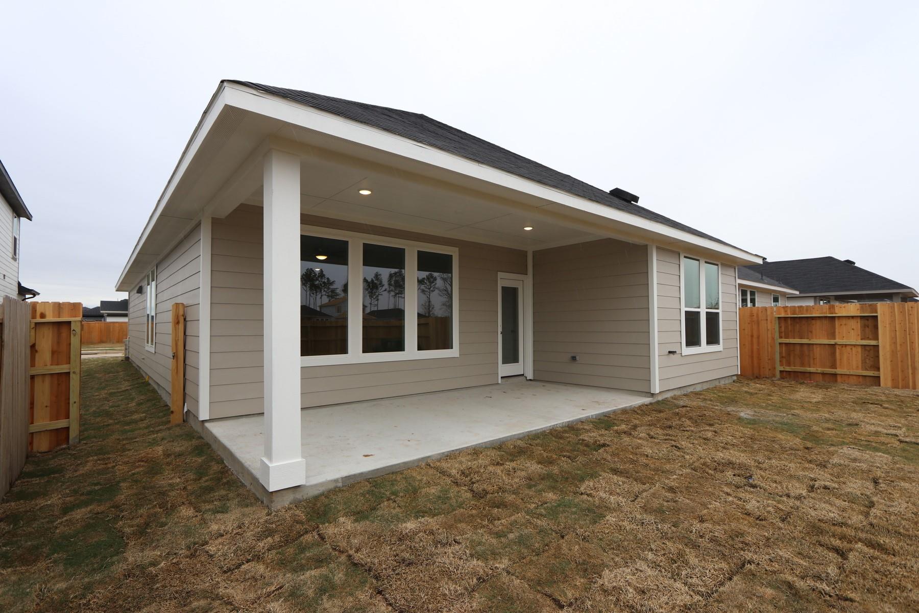 7611 Rainflower Field