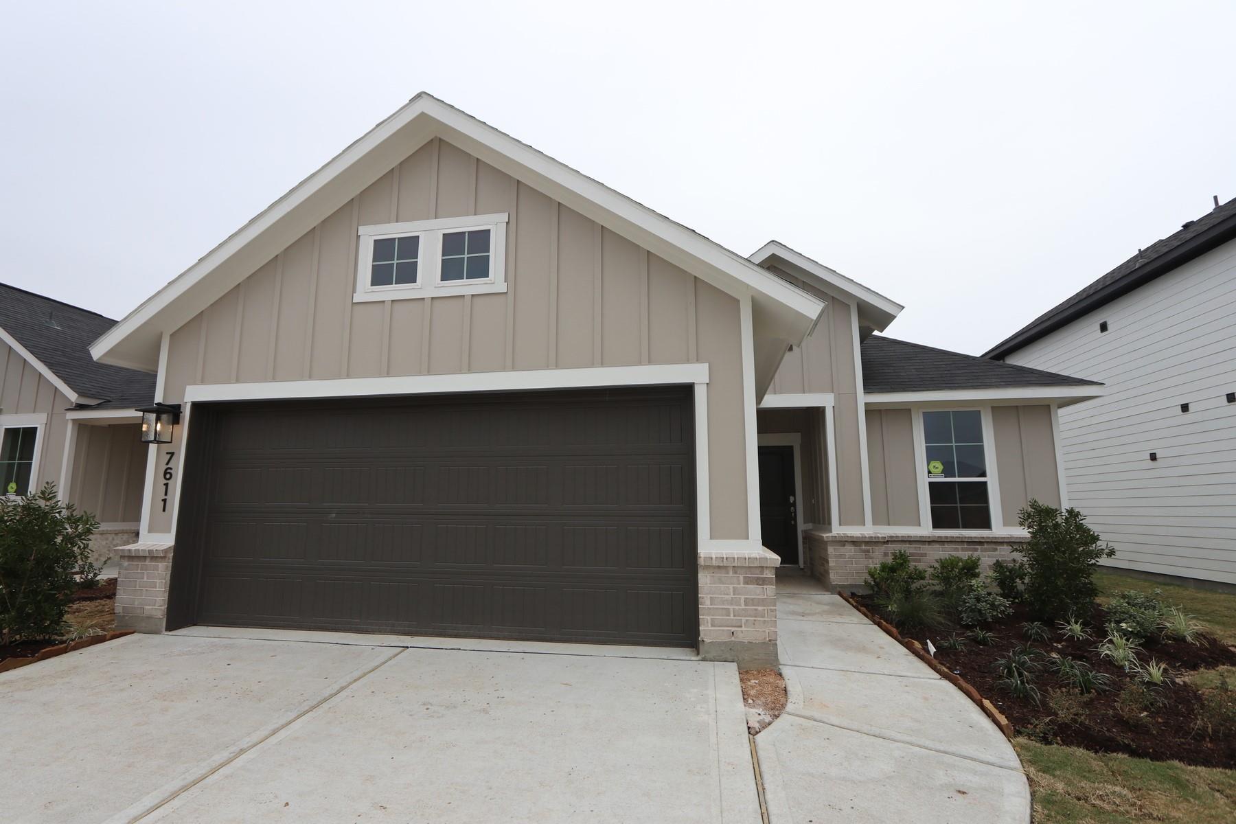 7611 Rainflower Field