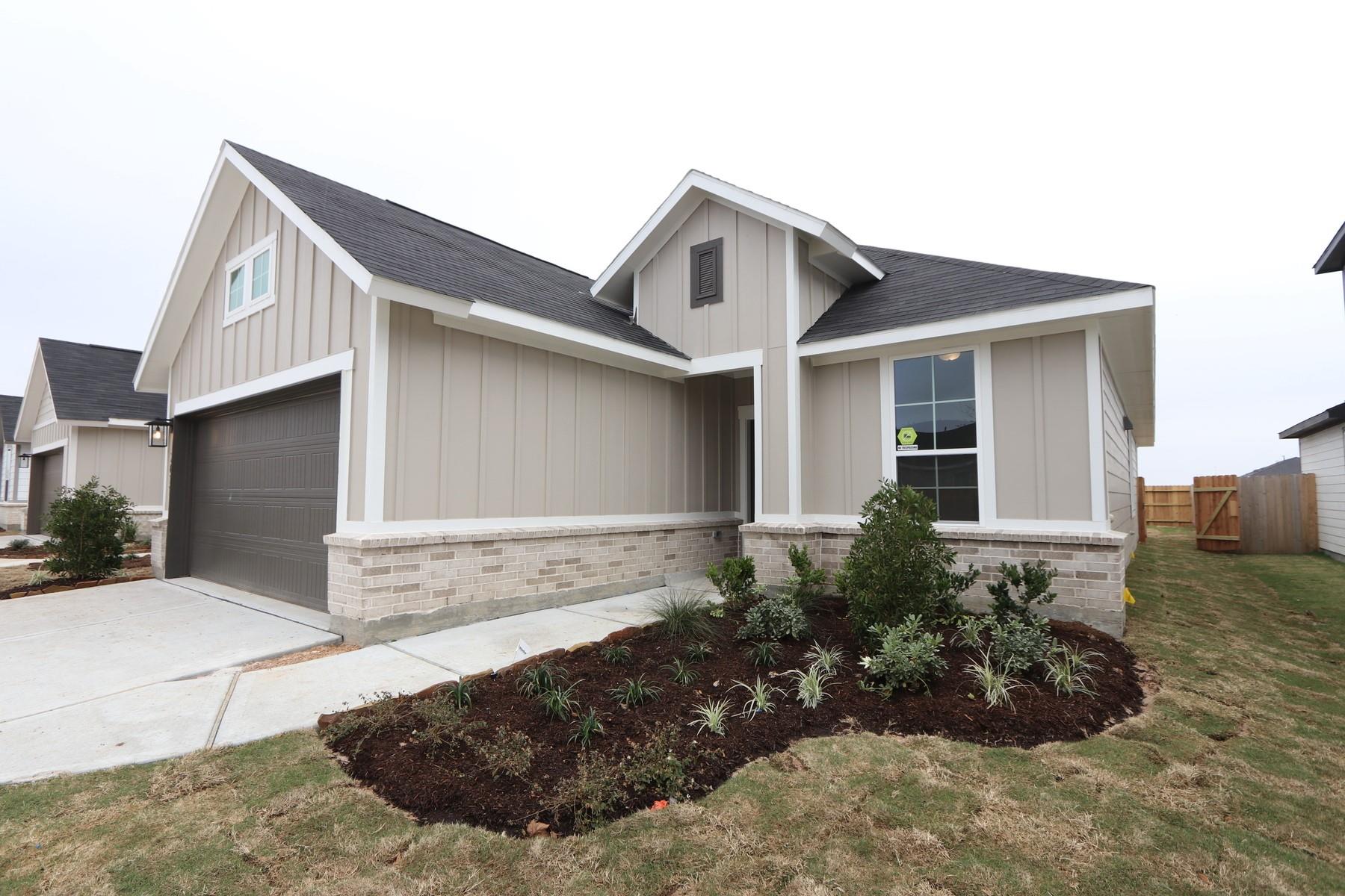 7611 Rainflower Field