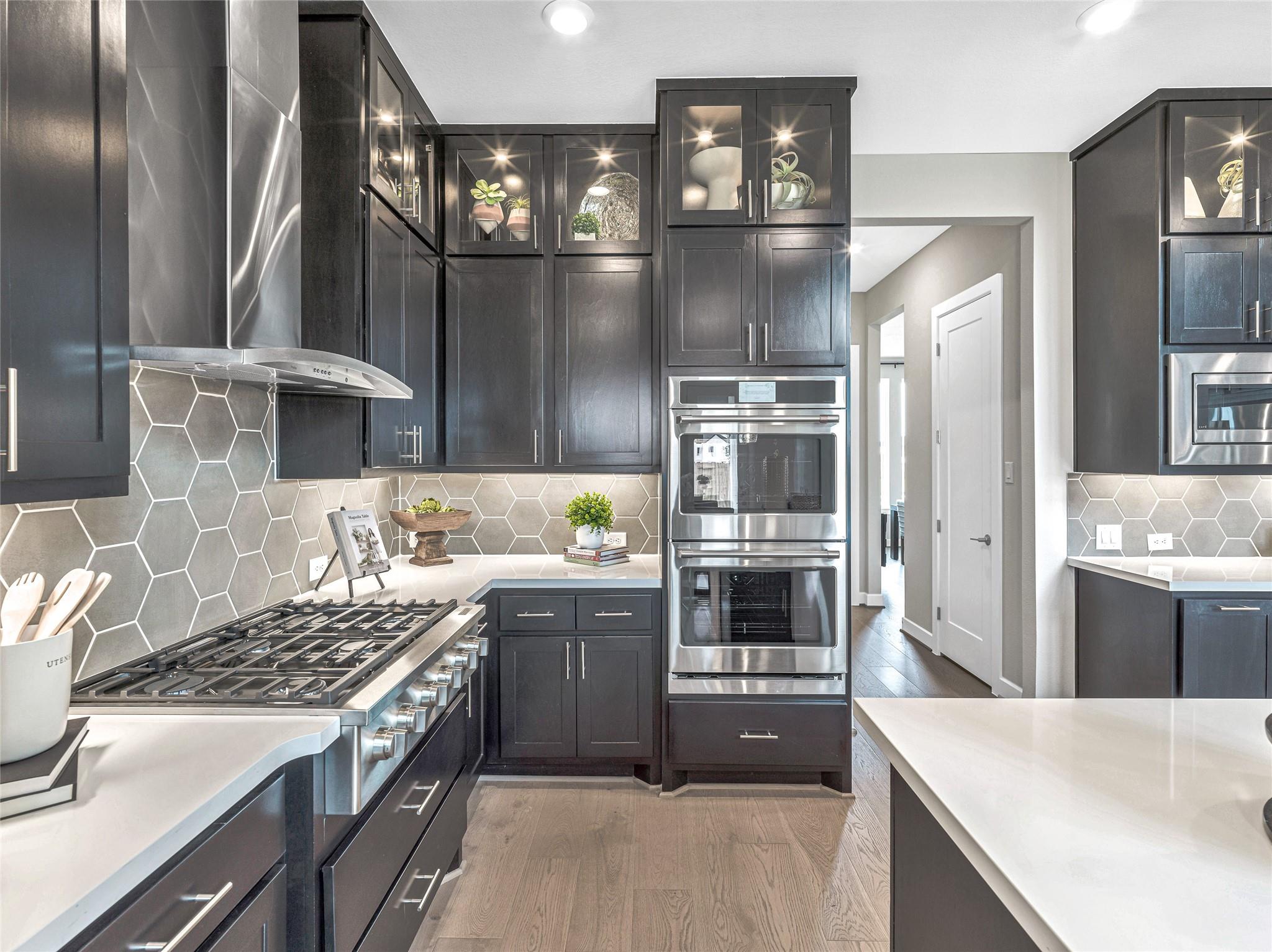 8927 Hampshire Oaks Drive