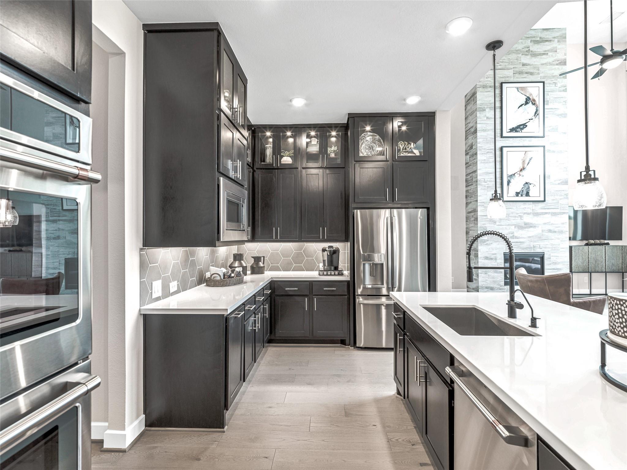 8927 Hampshire Oaks Drive