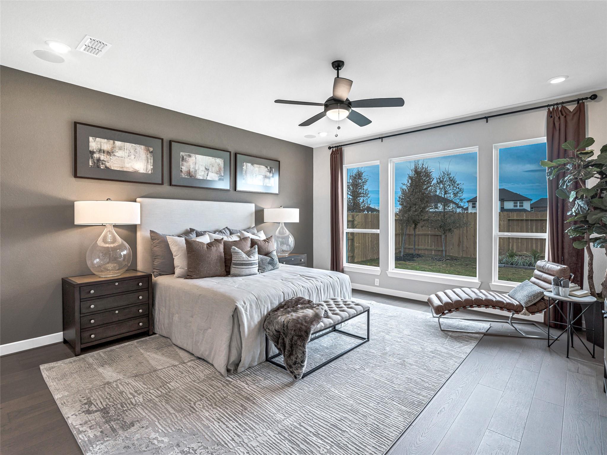 8927 Hampshire Oaks Drive