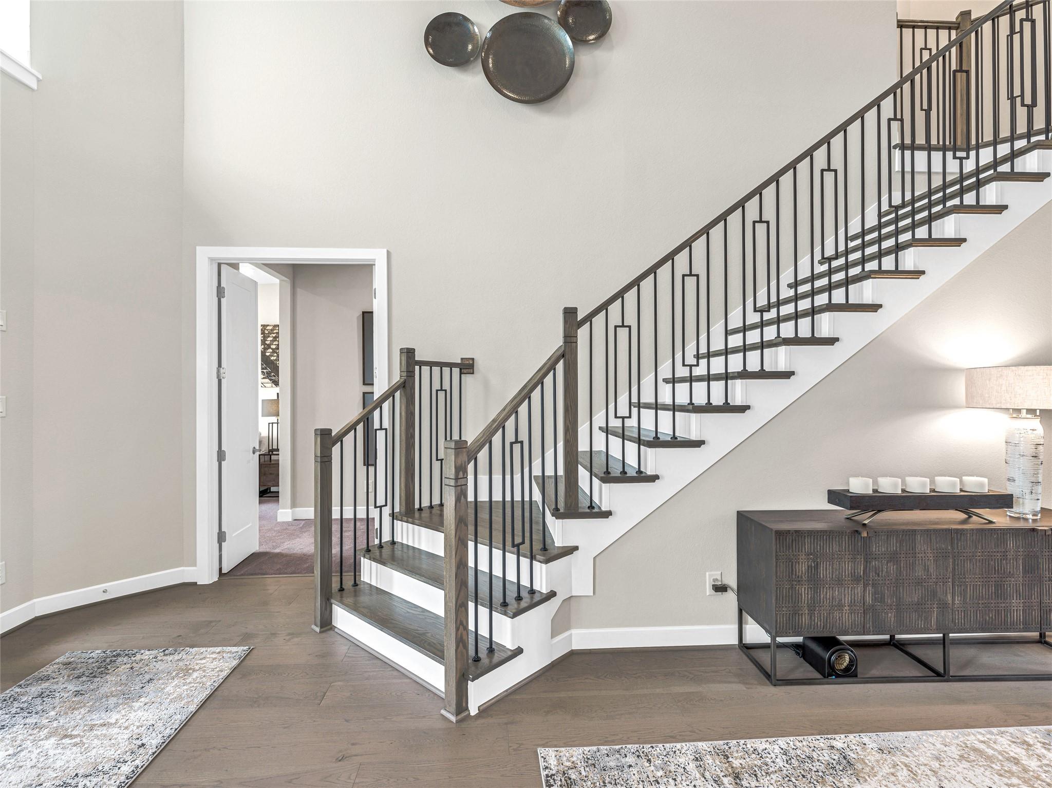 8927 Hampshire Oaks Drive