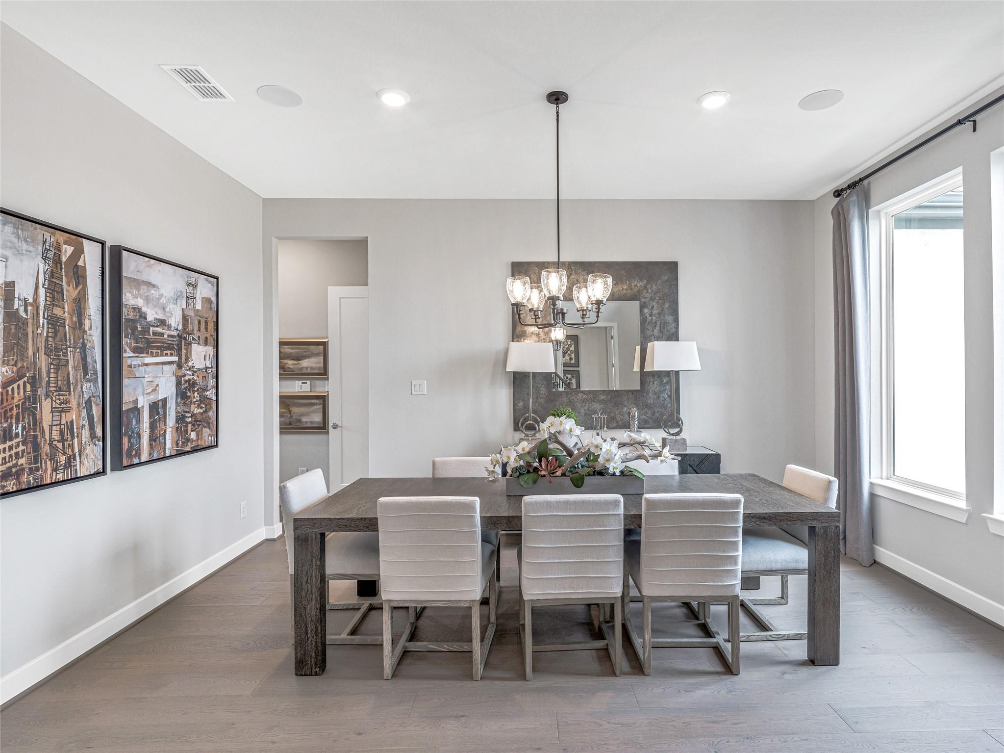 8927 Hampshire Oaks Drive