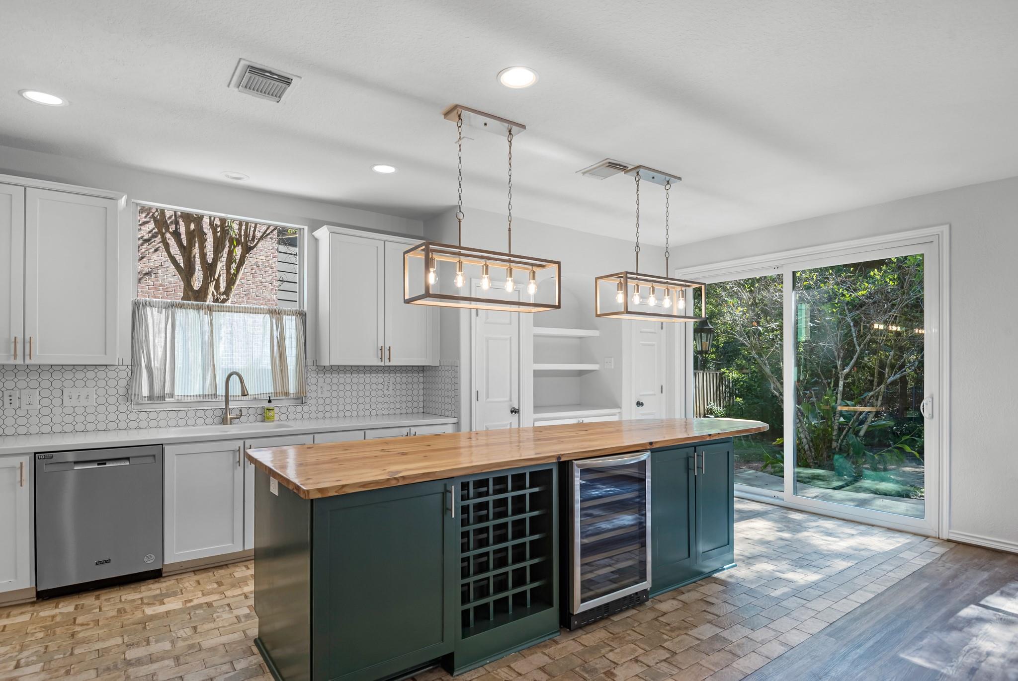 15 Forest Perch Place