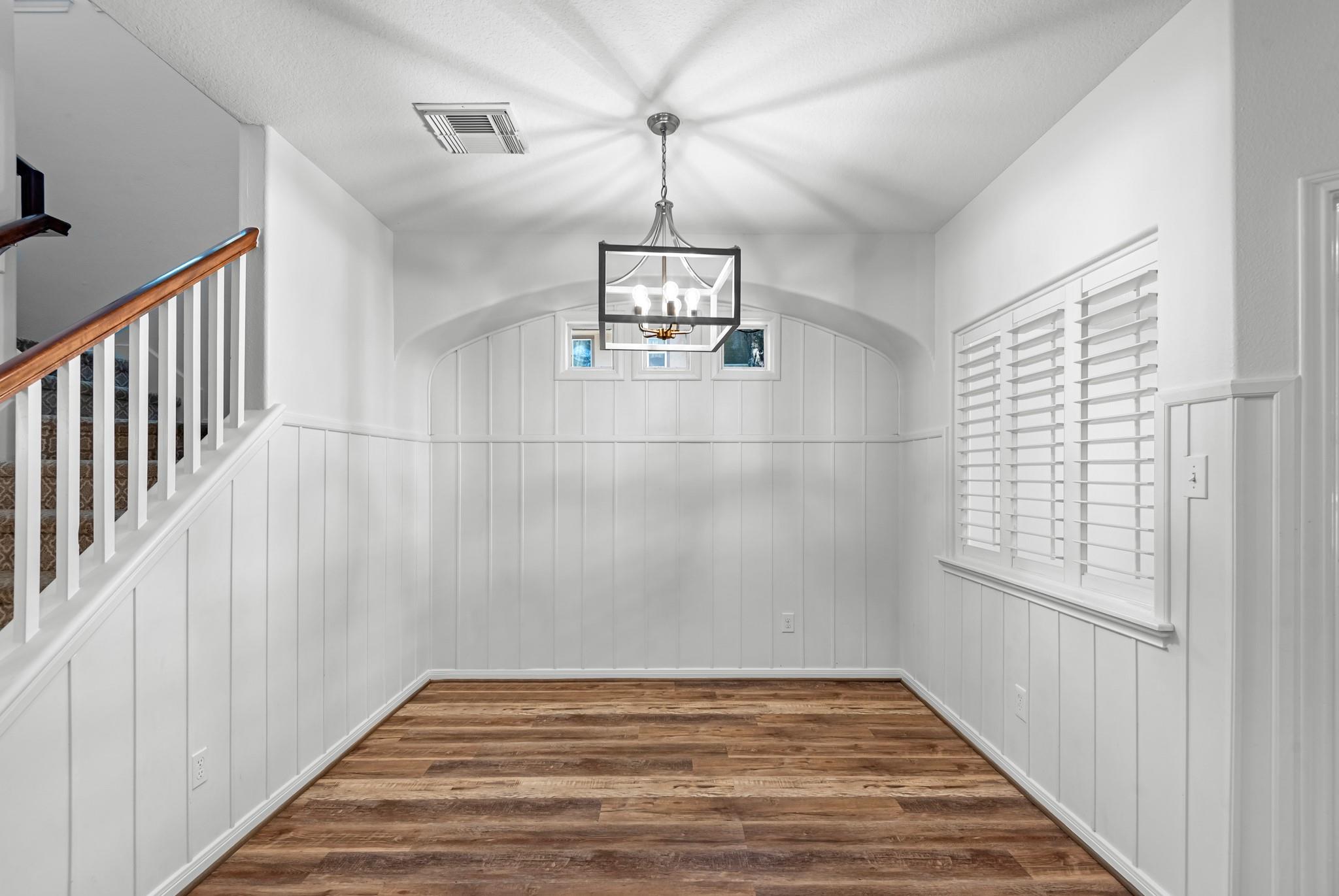 15 Forest Perch Place