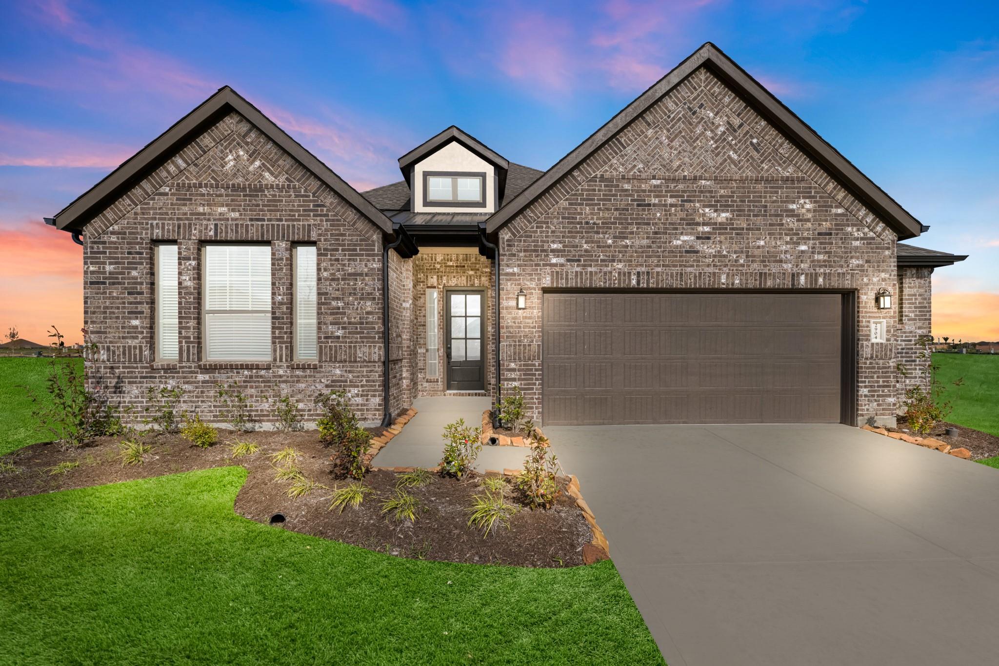 2904 Lago Costa Drive