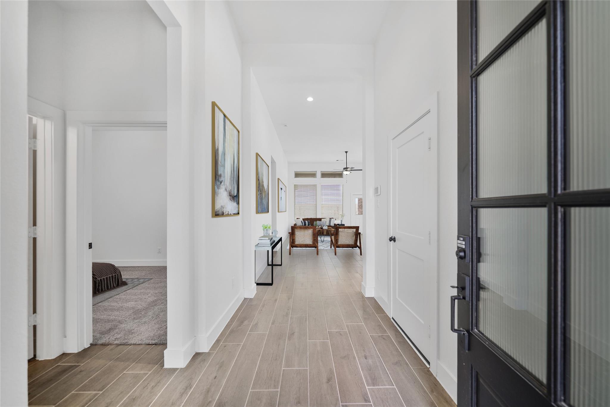 2904 Lago Costa Drive