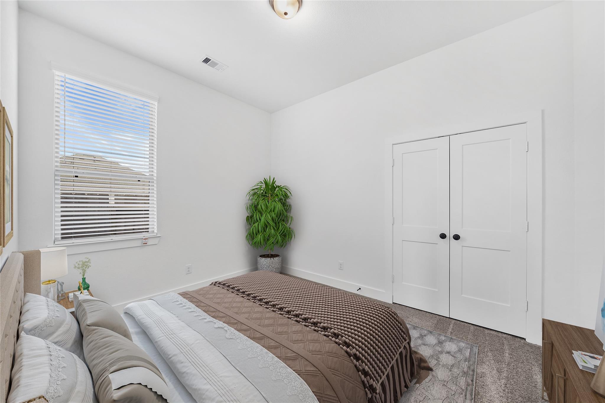 2904 Lago Costa Drive