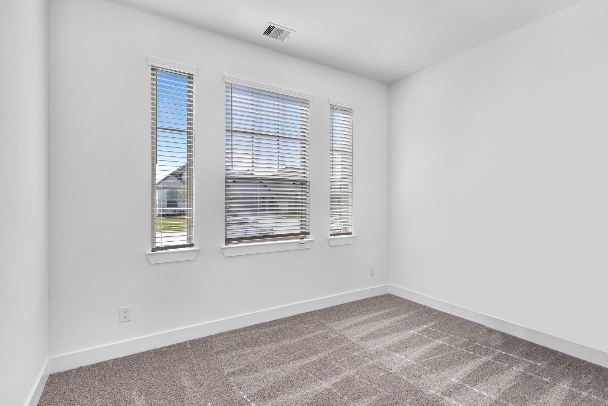 2904 Lago Costa Drive