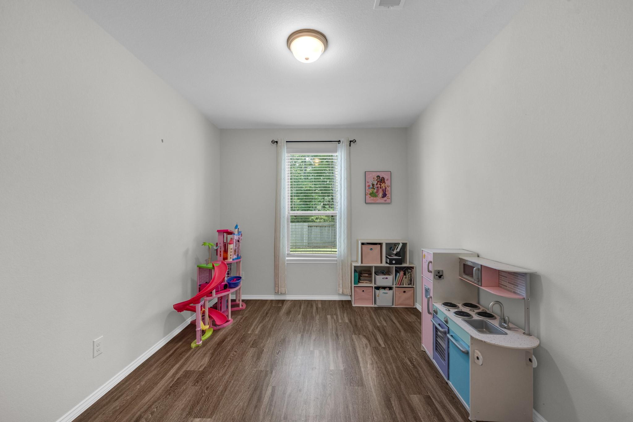 2215 Timberland Country Court