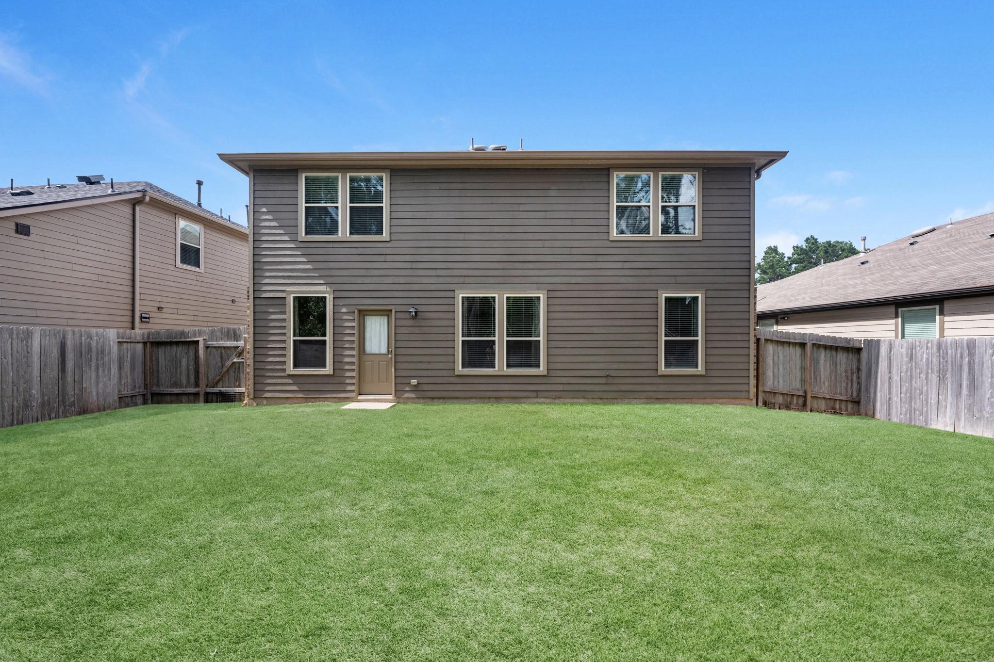 2215 Timberland Country Court