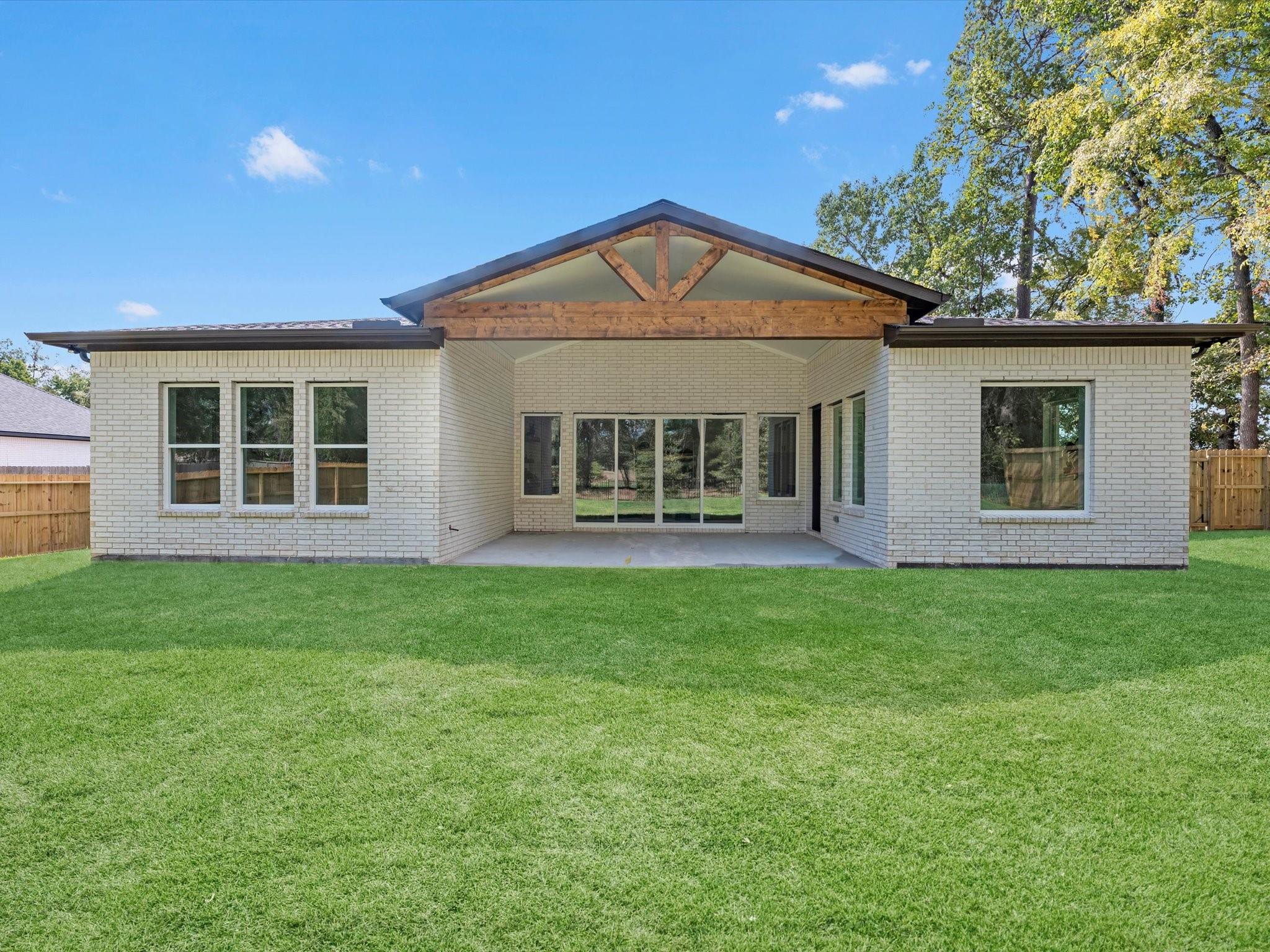 11545 Grand Pine Drive, Montgomery