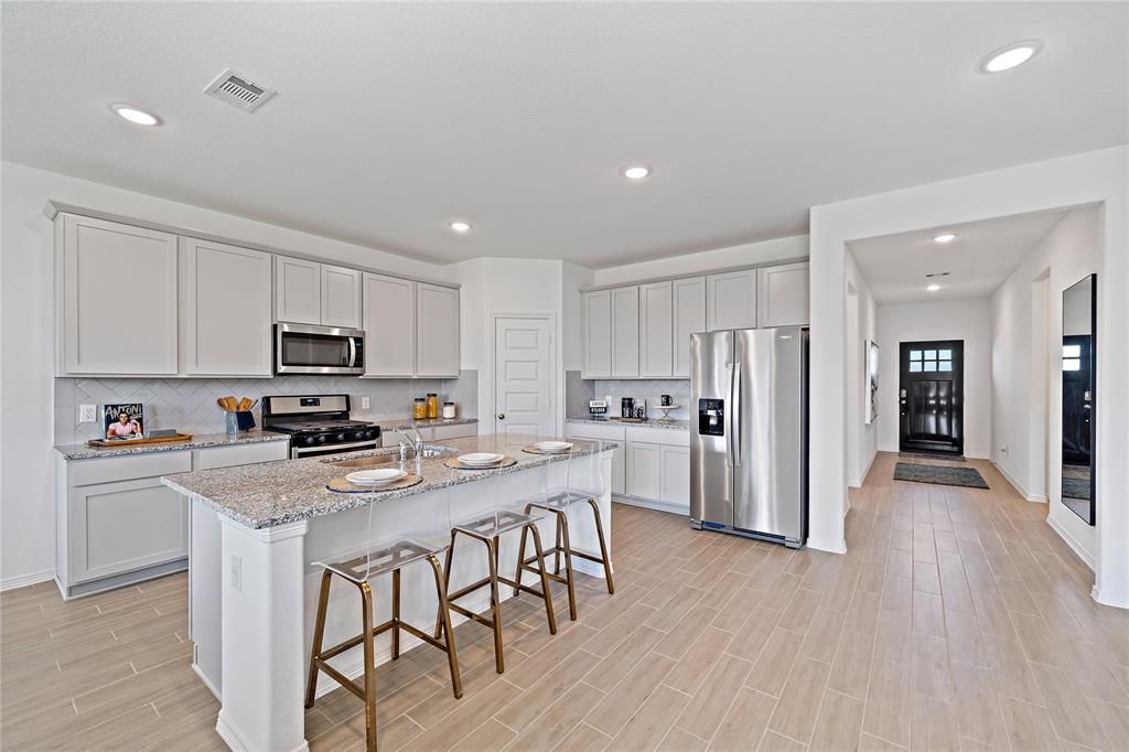 25086 Pomegranate Place