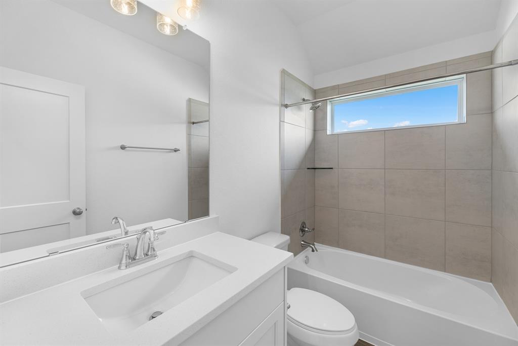 2902 Arbor Edge Xing