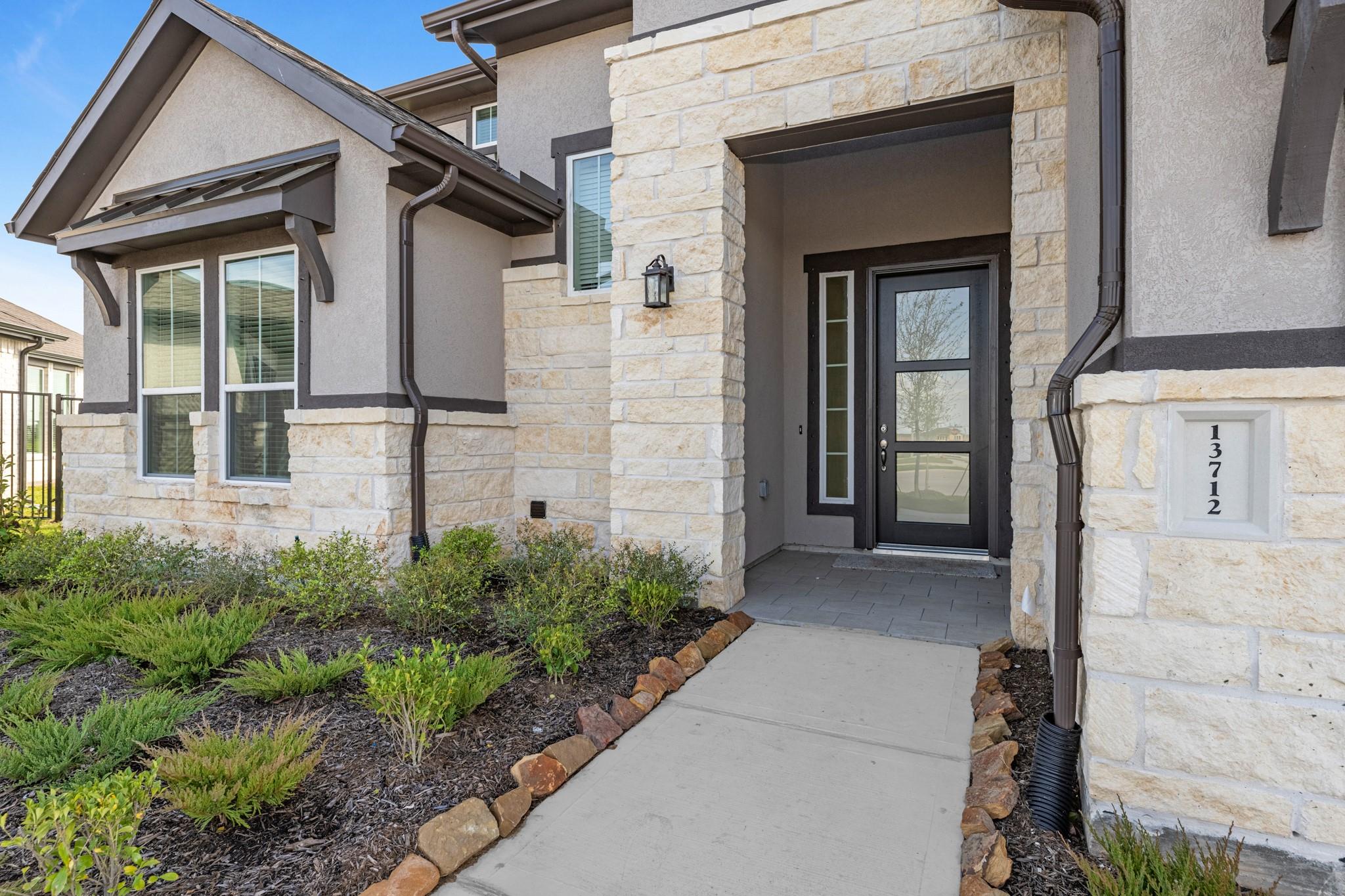 2902 Arbor Edge Xing