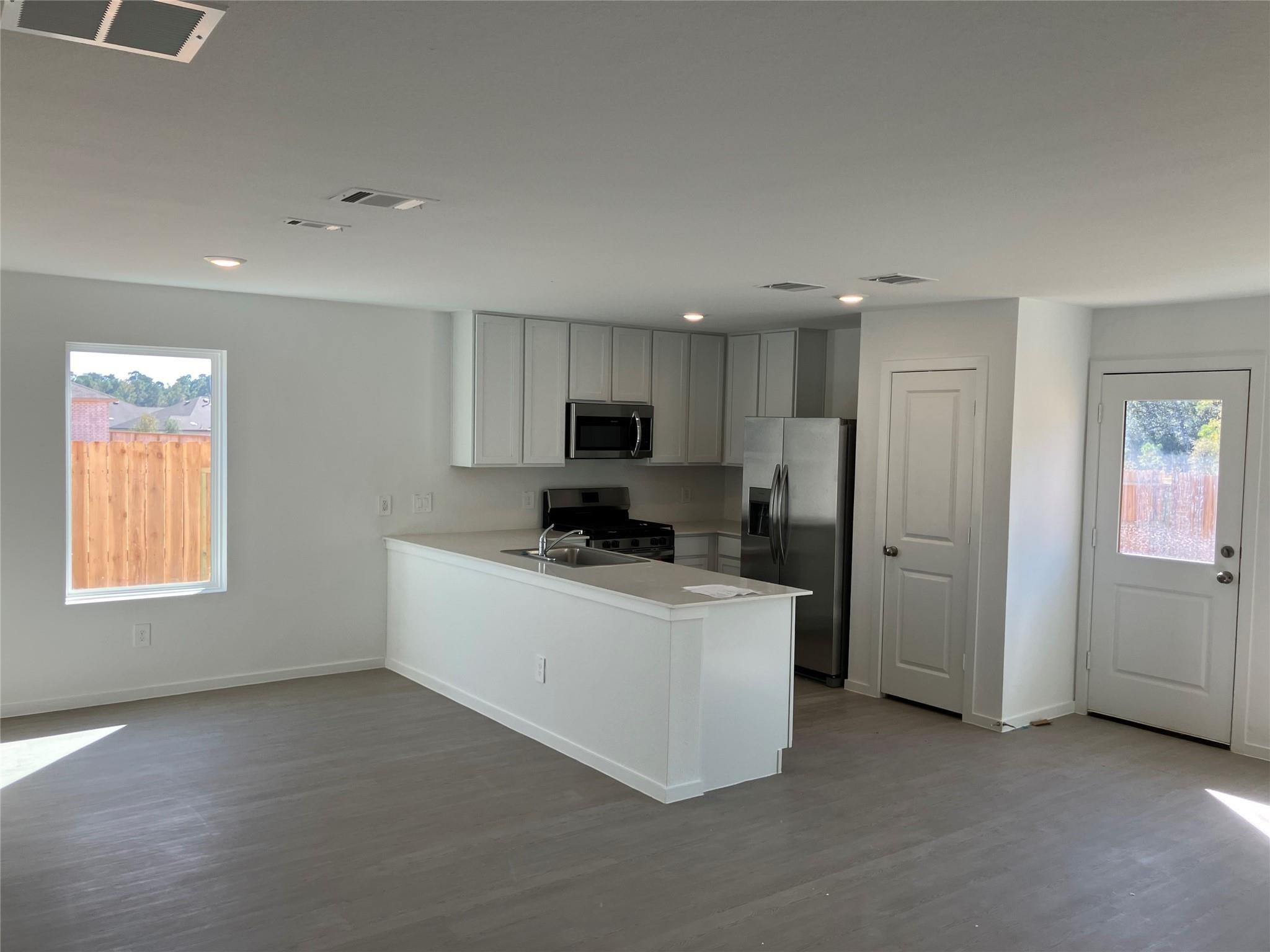 21506 Cottonwood Meadows Trail