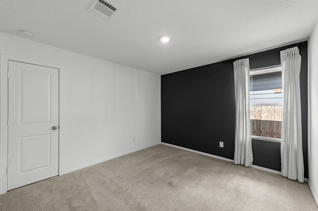 2703 Crested Creek Lane