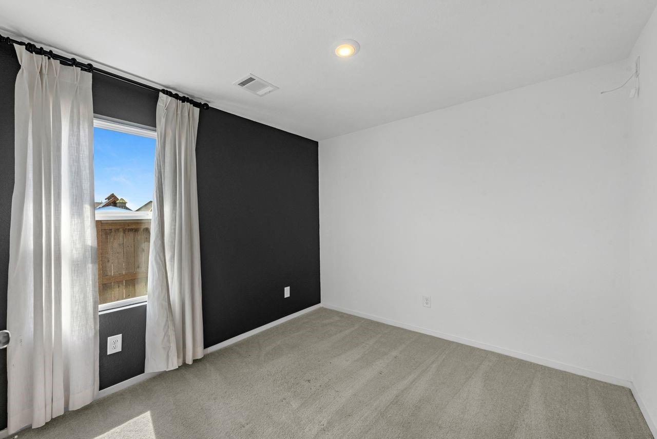 2703 Crested Creek Lane