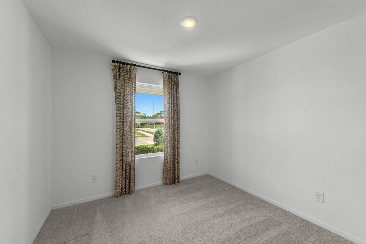 2703 Crested Creek Lane