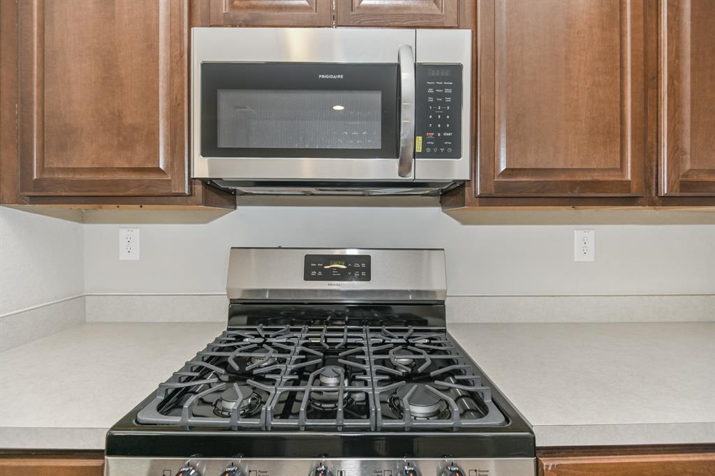 10735 Red Orchid Lane