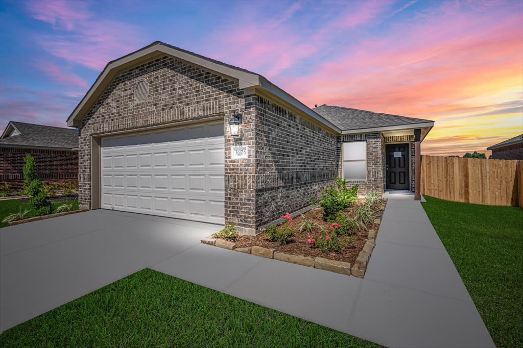 10735 Red Orchid Lane