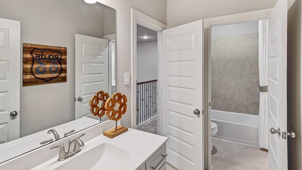 21710 Emerton Crescent Court