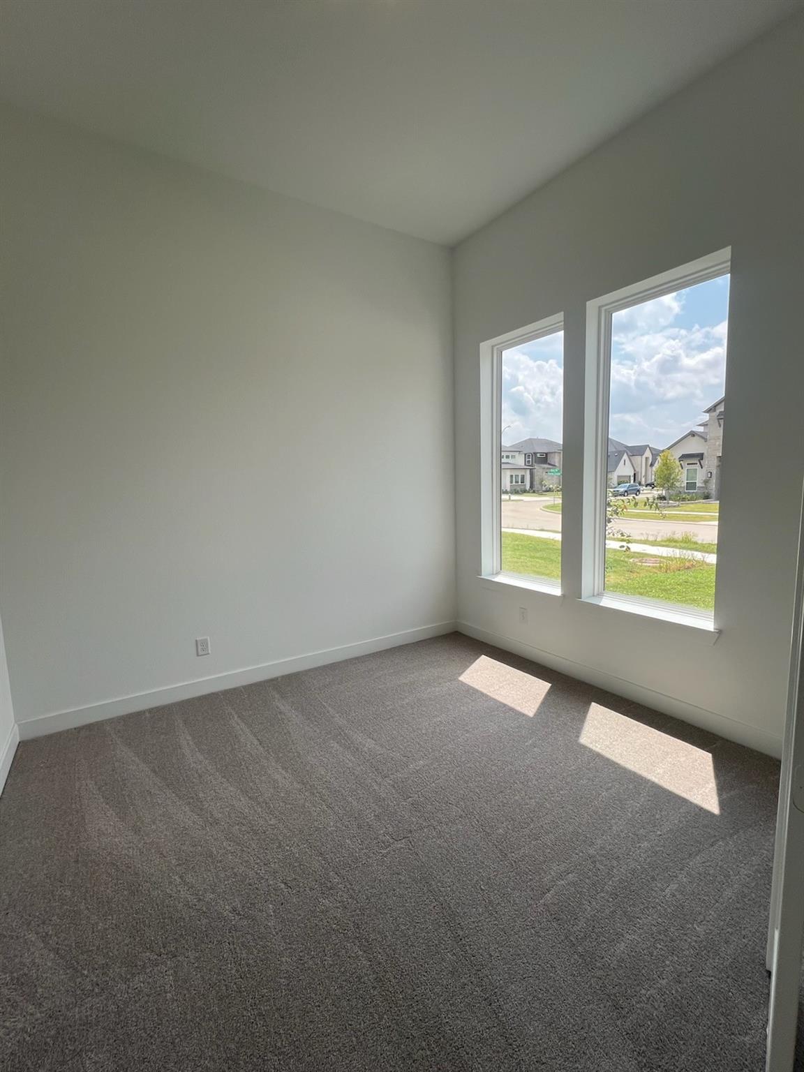 21710 Emerton Crescent Court