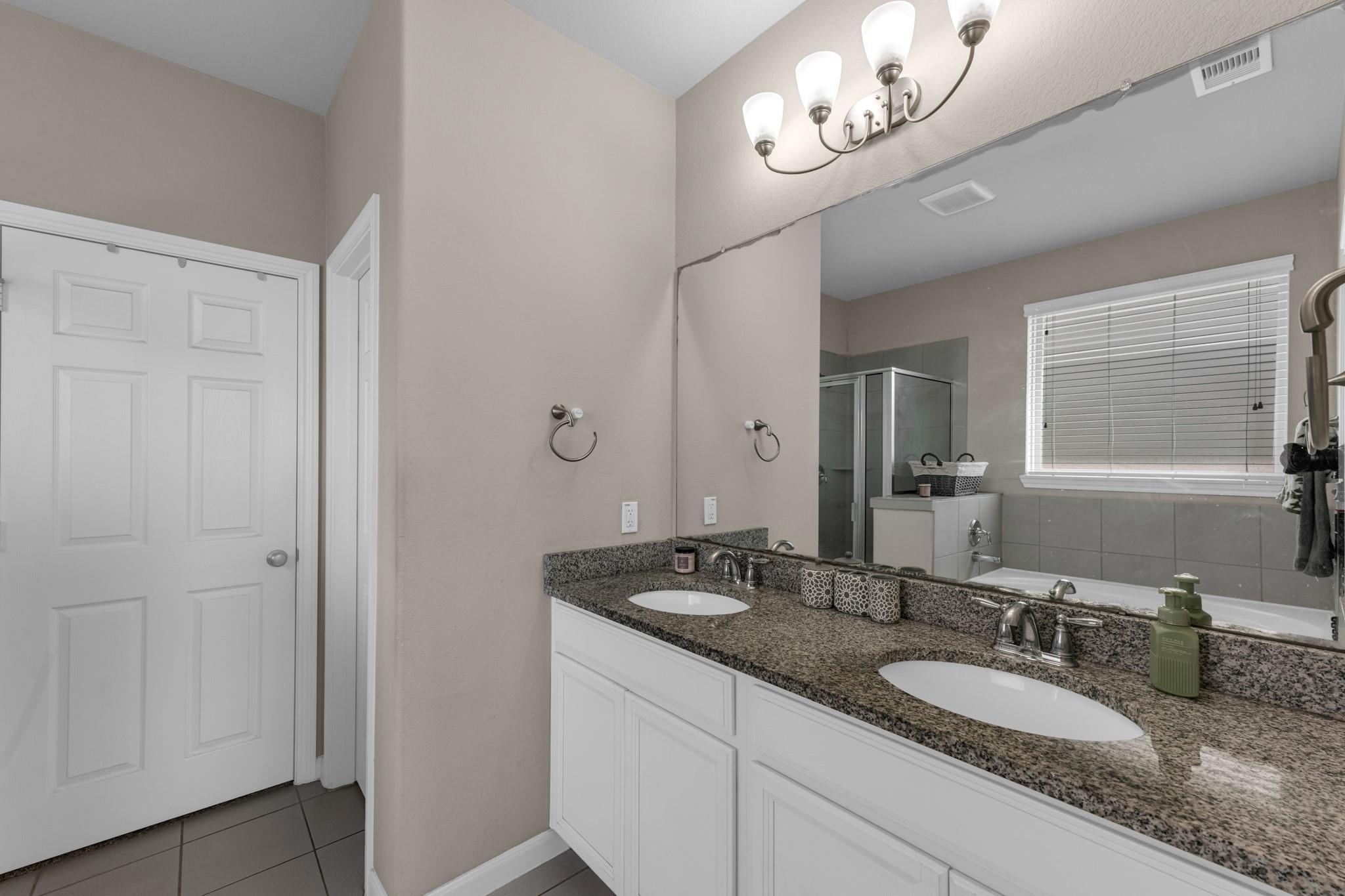 17115 Verde Park Lane