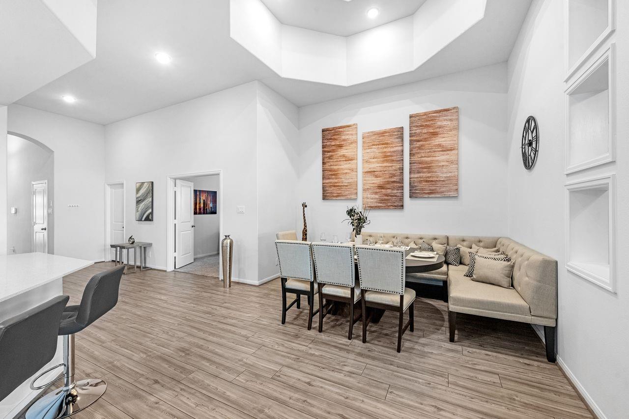 14302 Alberta Spruce Lane