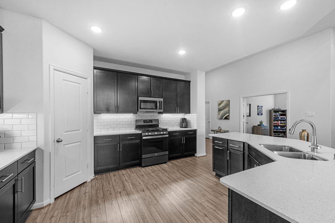 14302 Alberta Spruce Lane