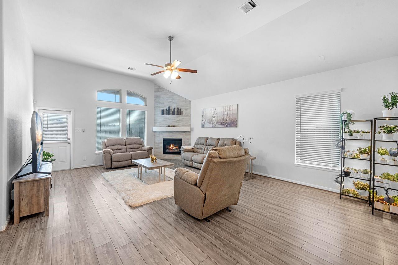 14302 Alberta Spruce Lane