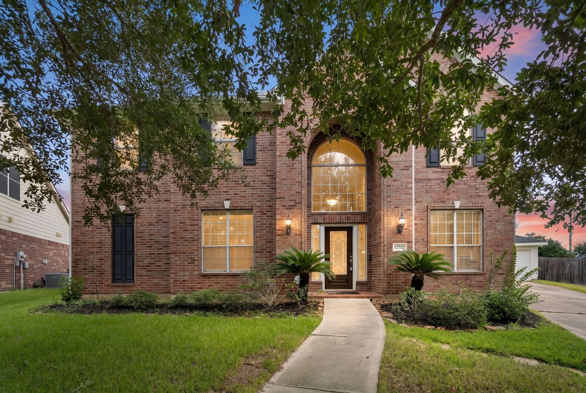 12702 Robins Crest Drive