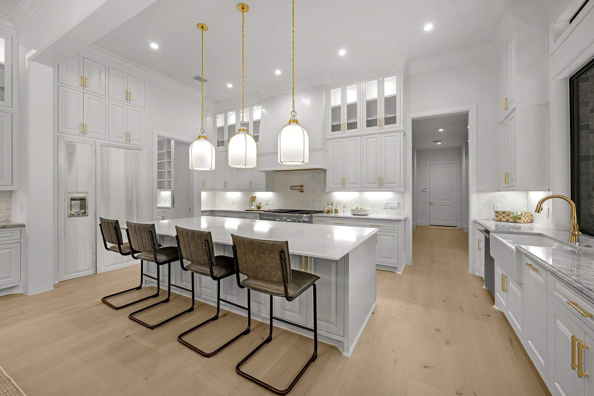 26041 Crown Ranch Boulevard