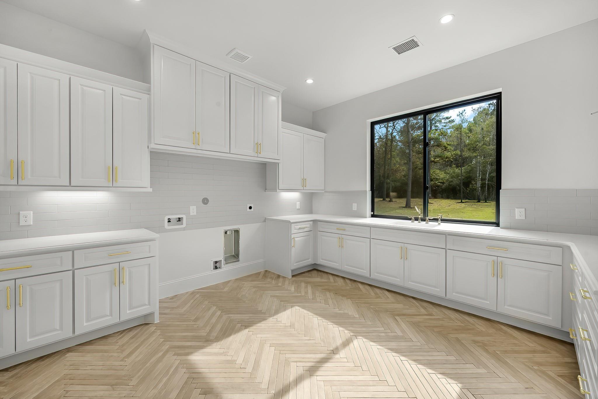 26041 Crown Ranch Boulevard