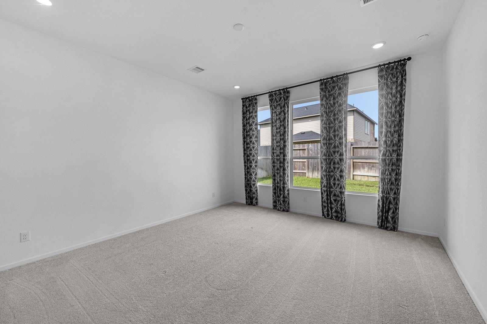 17511 Tulip Willow Way