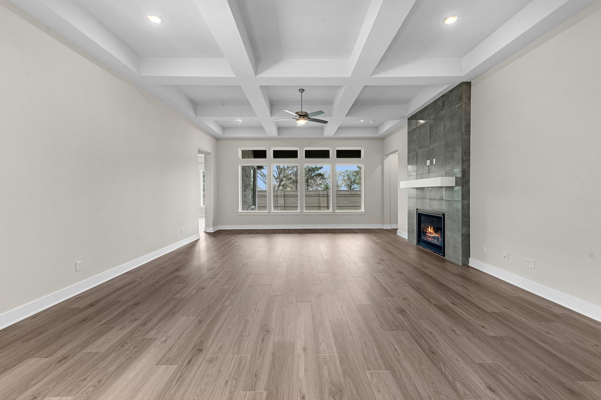 10827 Rosary Pea Lane