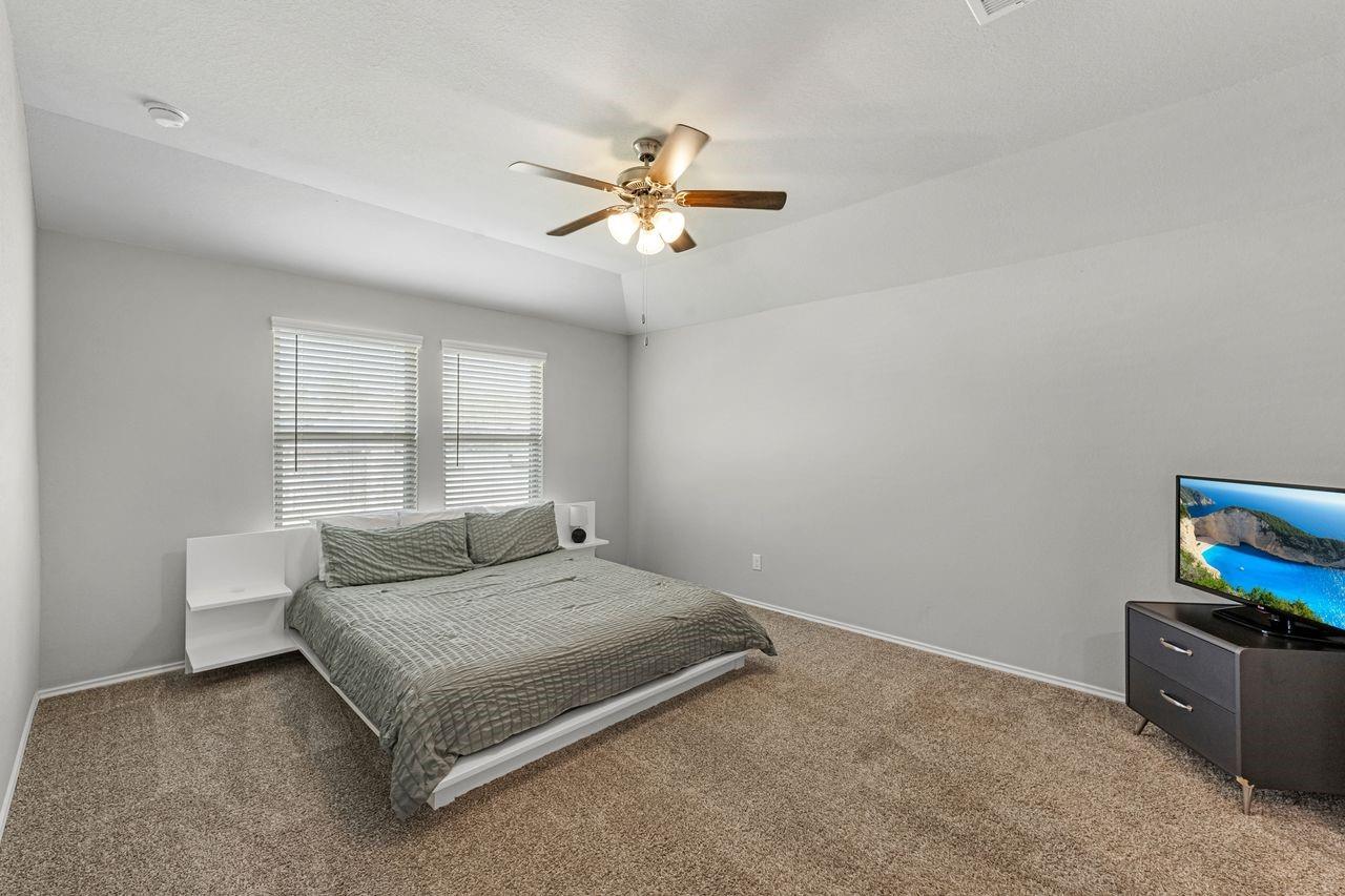 13817 Rock Island Trail