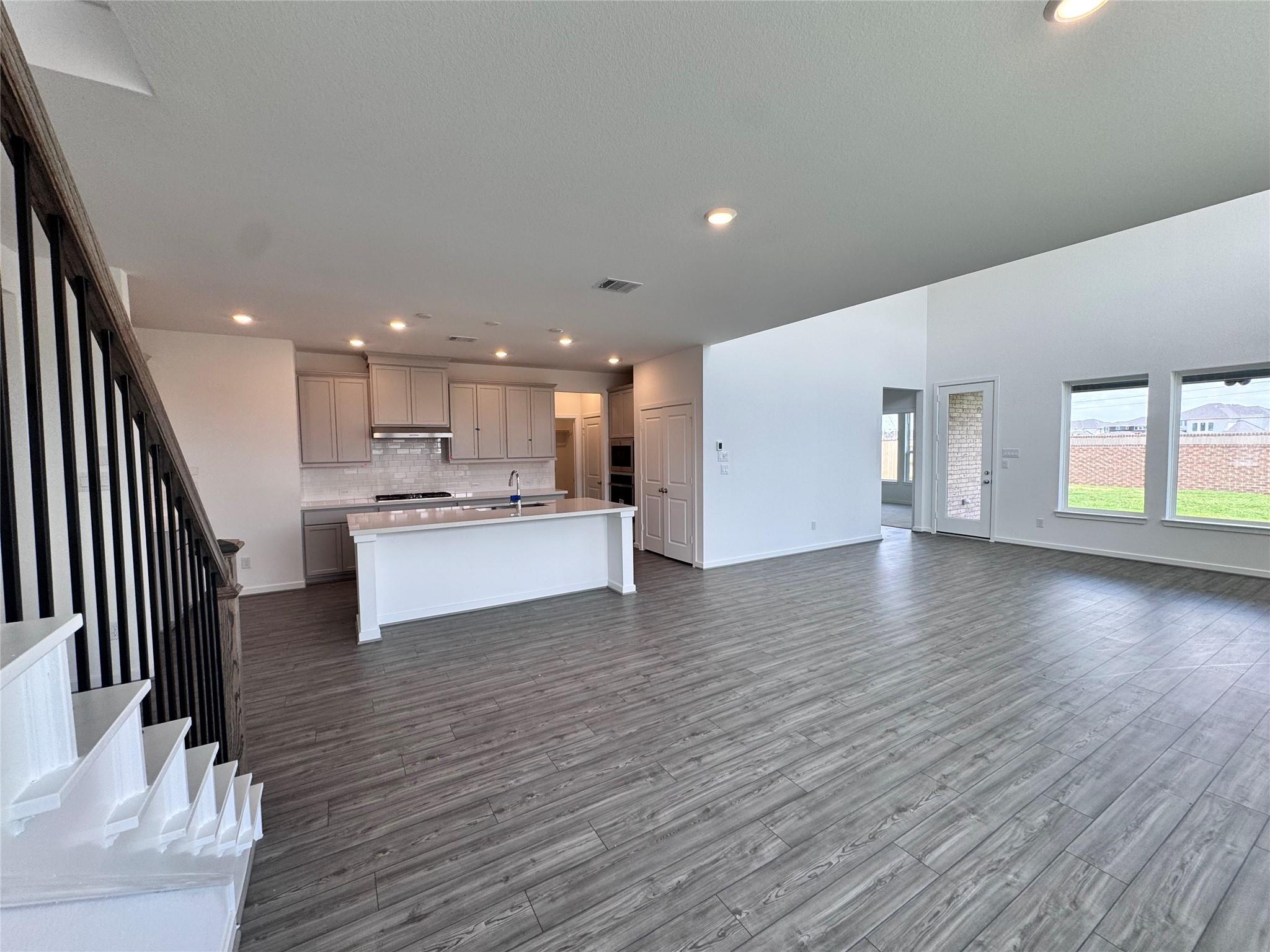 17942 Carnation Glen Drive