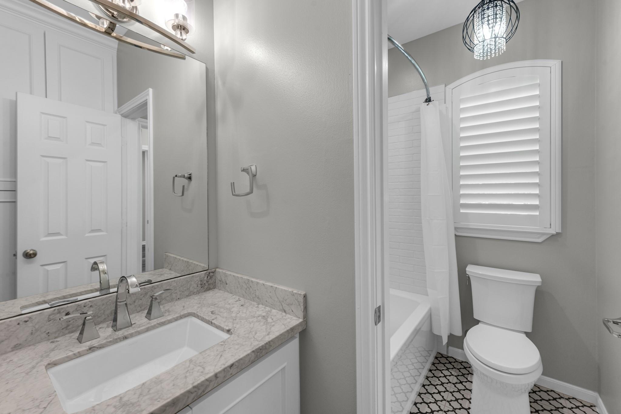 2327 Timberbreeze Court