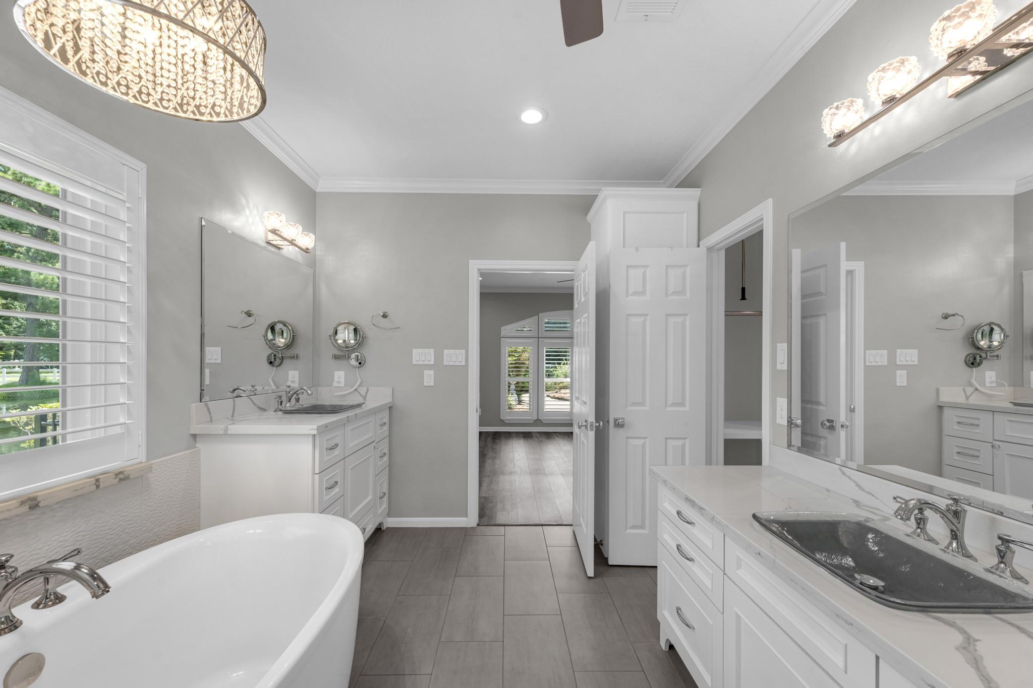 2327 Timberbreeze Court
